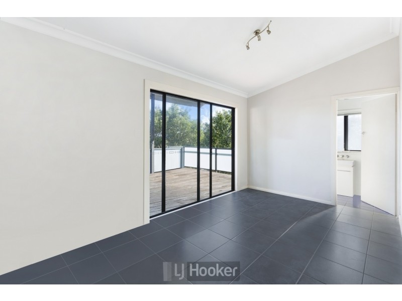 4 Speers Street, Speers Point NSW 2284