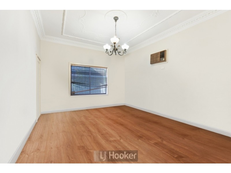 4 Speers Street, Speers Point NSW 2284