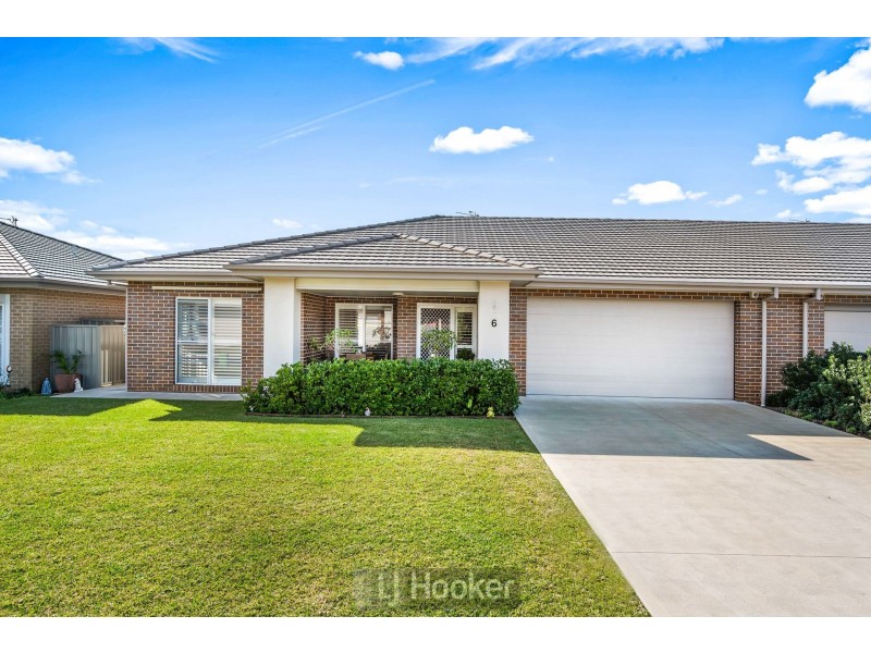 6 Lorikeet Circuit, Fullerton Cove NSW 2318