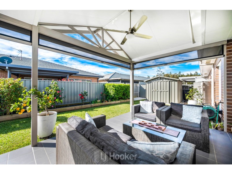 6 Lorikeet Circuit, Fullerton Cove NSW 2318