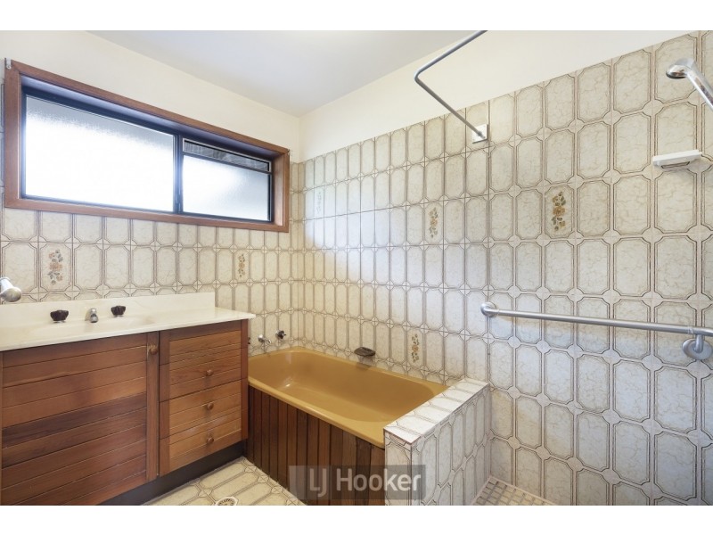 30 Hampstead Way, Rathmines NSW 2283