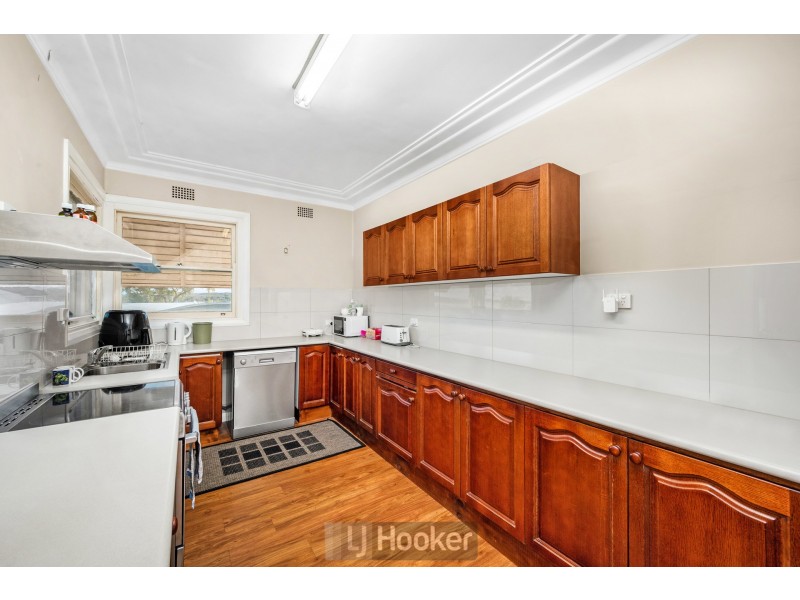 33 Berkeley Street, Speers Point NSW 2284