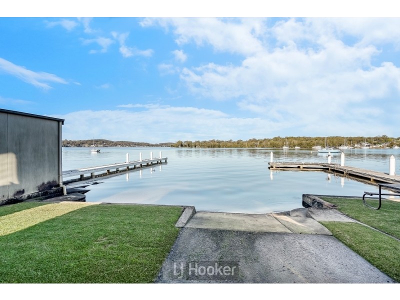 254 Kilaben Road, Kilaben Bay NSW 2283