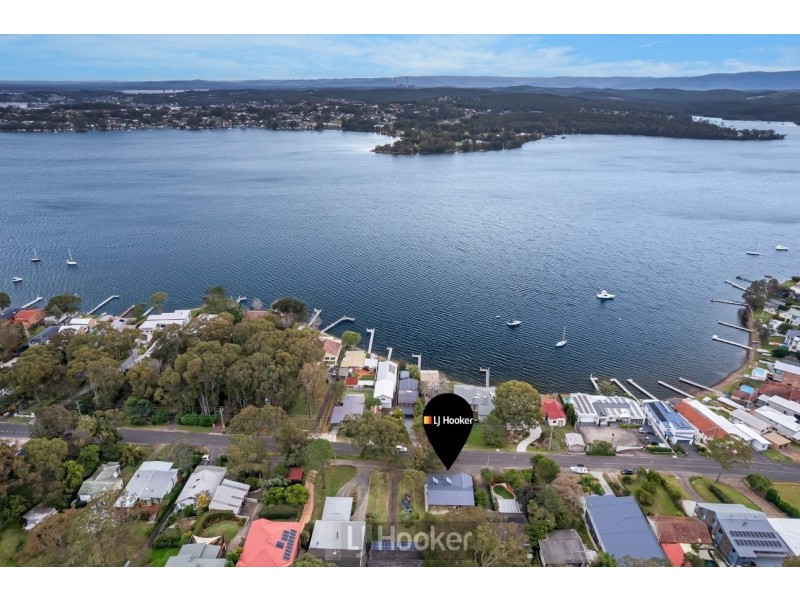 134 Coal Point Road, Coal Point NSW 2283