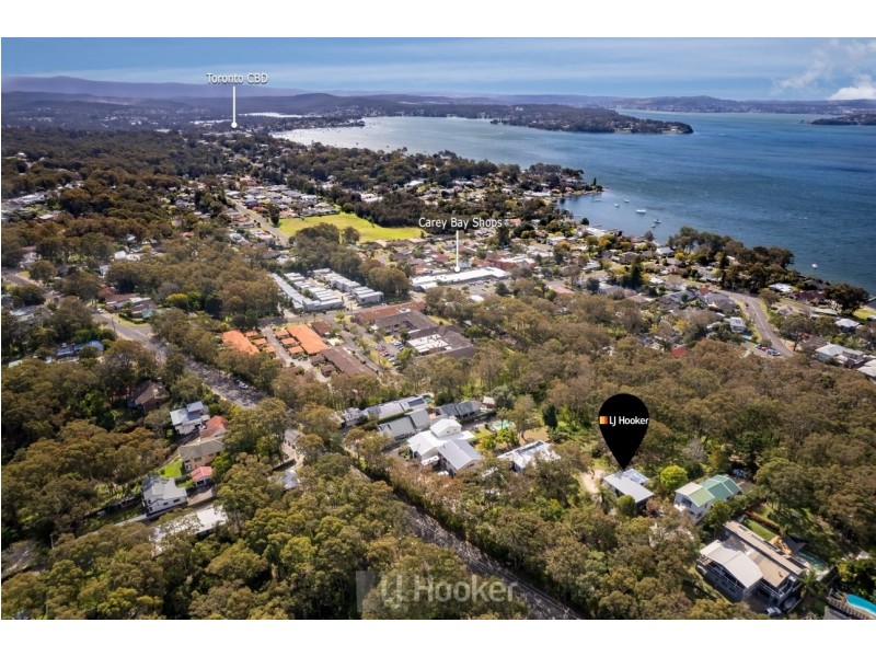 24 Coal Point Road, Coal Point NSW 2283