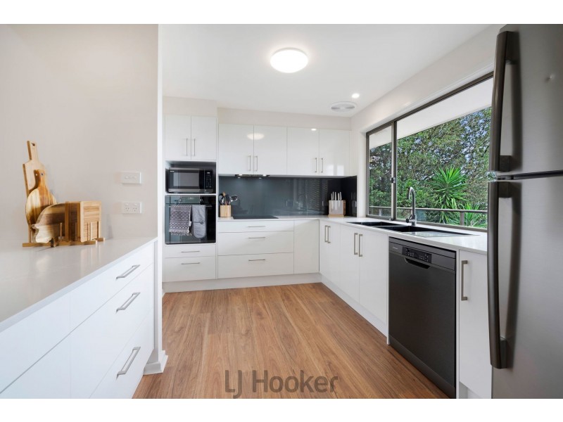 12 Thompson Road, Speers Point NSW 2284