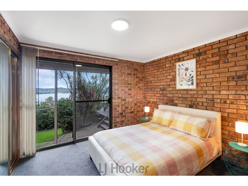 12 Thompson Road, Speers Point NSW 2284