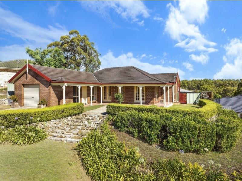 9 Burrawang Boulevard, Toronto NSW 2283