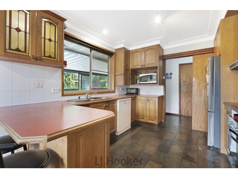 1 Blandford Street, Fennell Bay NSW 2283
