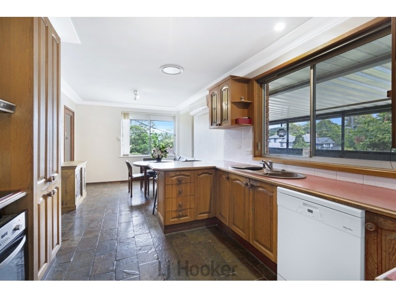 1 Blandford Street, Fennell Bay NSW 2283