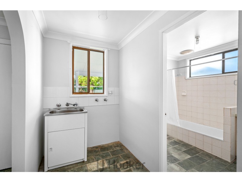 12 Macquarie Street, Boolaroo NSW 2284