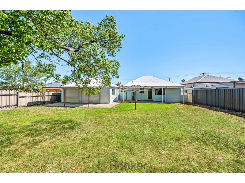 12 Macquarie Street, Boolaroo NSW 2284