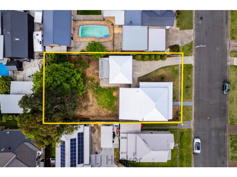 12 Macquarie Street, Boolaroo NSW 2284