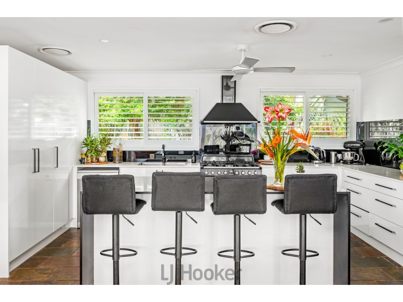 76 Lake View Road, Kilaben Bay NSW 2283