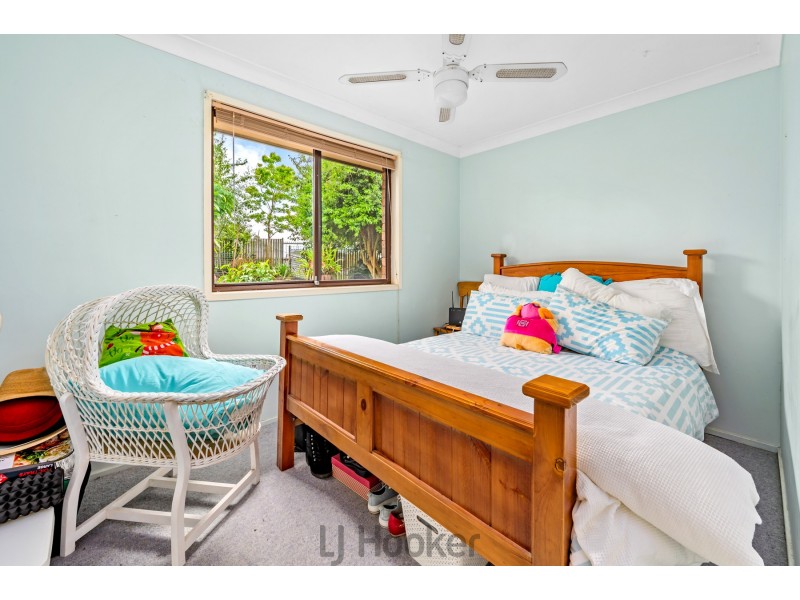 76 Lake View Road, Kilaben Bay NSW 2283