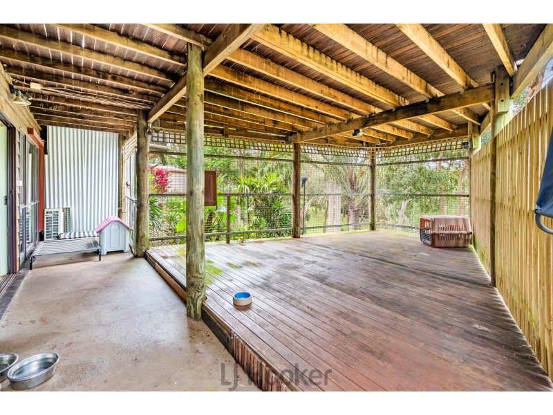 76 Lake View Road, Kilaben Bay NSW 2283