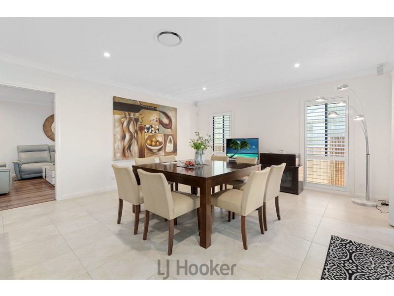 4 Rofe Street, Coal Point NSW 2283