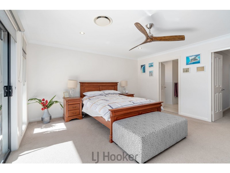 4 Rofe Street, Coal Point NSW 2283