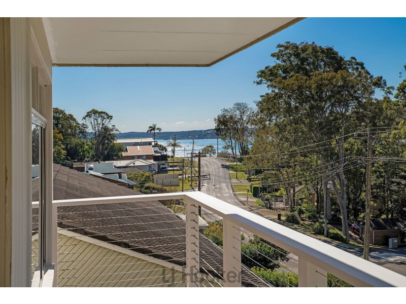 69 Skye Point Road, Coal Point NSW 2283