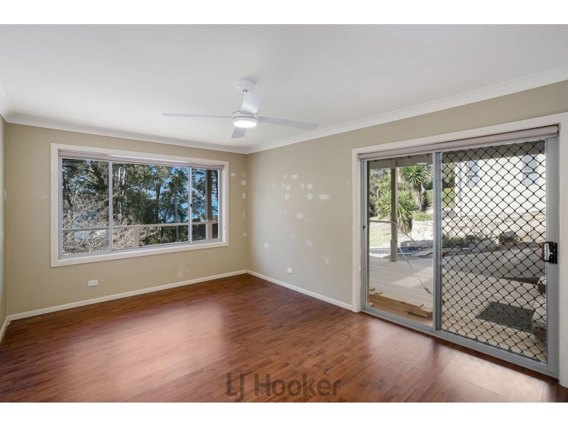 69 Skye Point Road, Coal Point NSW 2283