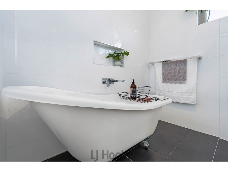 14 Park Road, Speers Point NSW 2284
