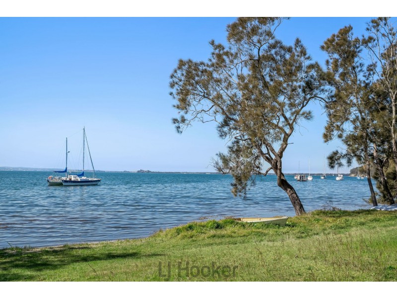 187 Watkins Road, Wangi Wangi NSW 2267