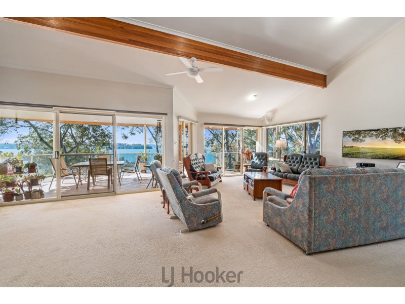 187 Watkins Road, Wangi Wangi NSW 2267