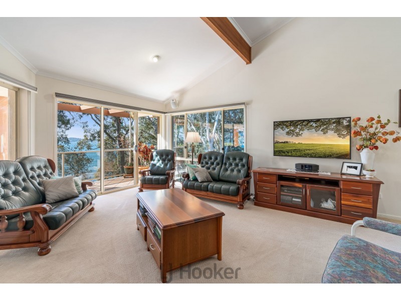 187 Watkins Road, Wangi Wangi NSW 2267