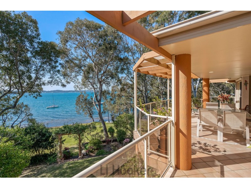 187 Watkins Road, Wangi Wangi NSW 2267