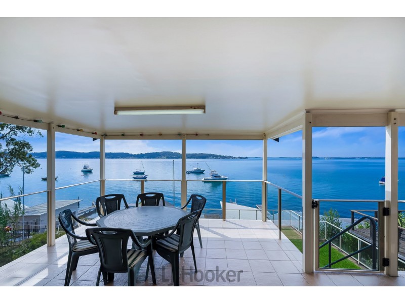 201 Fishing Point Road, Fishing Point NSW 2283