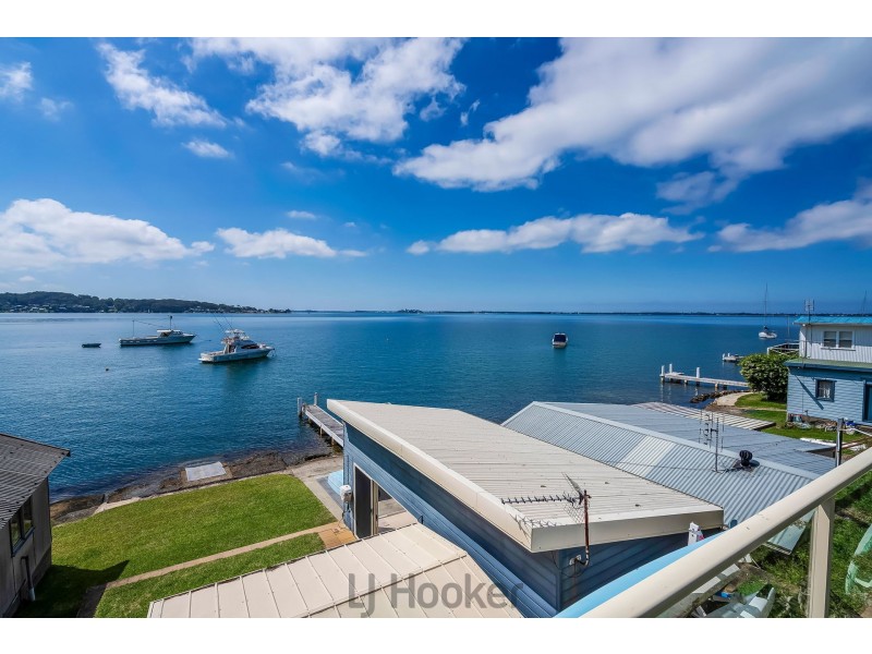 201 Fishing Point Road, Fishing Point NSW 2283