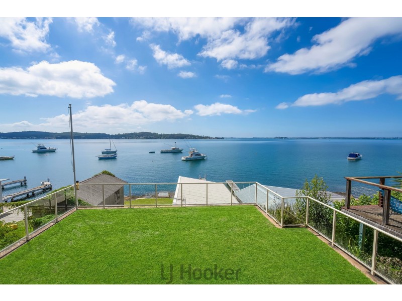 201 Fishing Point Road, Fishing Point NSW 2283