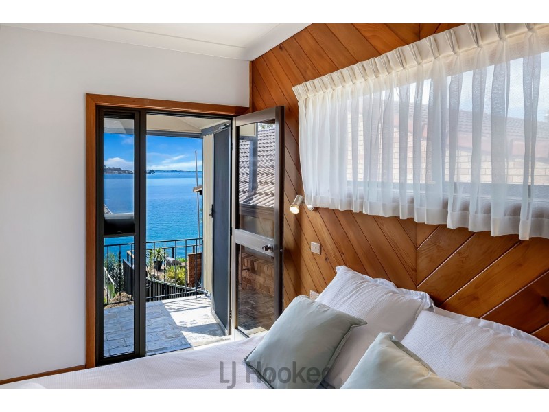 201 Fishing Point Road, Fishing Point NSW 2283