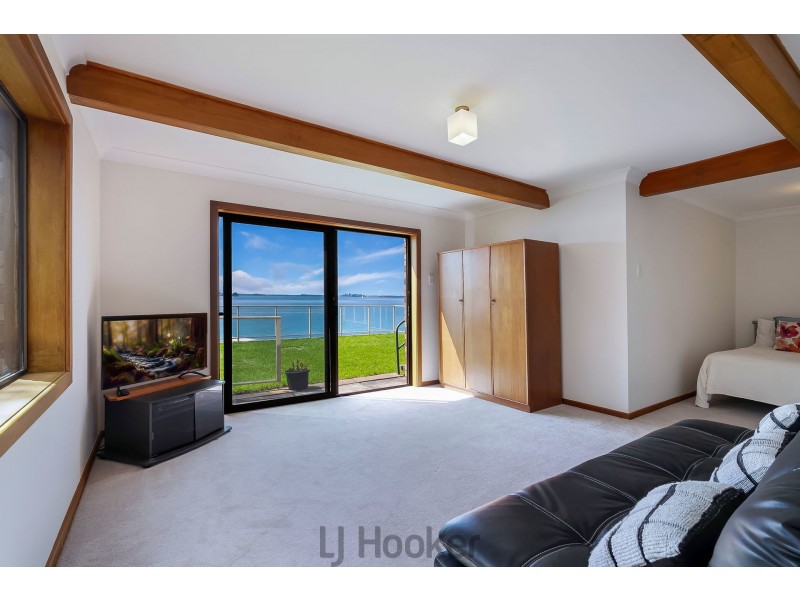 201 Fishing Point Road, Fishing Point NSW 2283