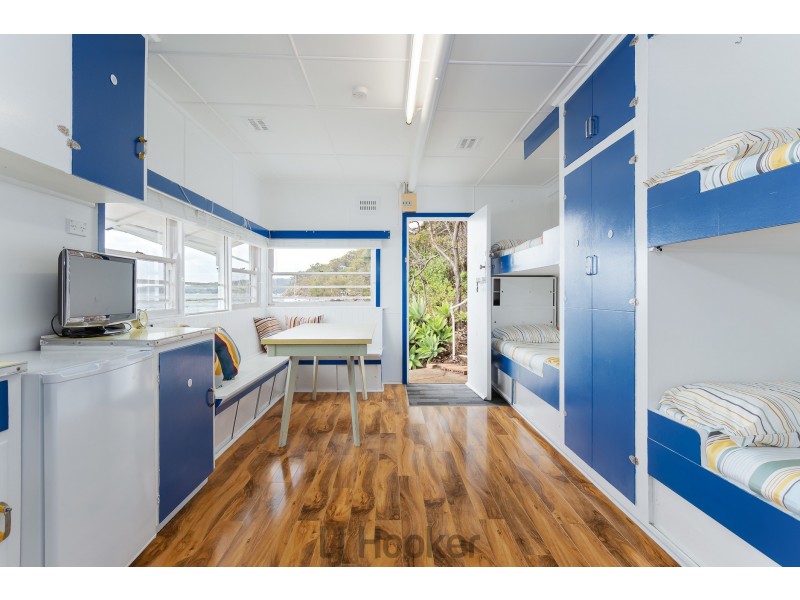 223 Fishing Point Road, Fishing Point NSW 2283