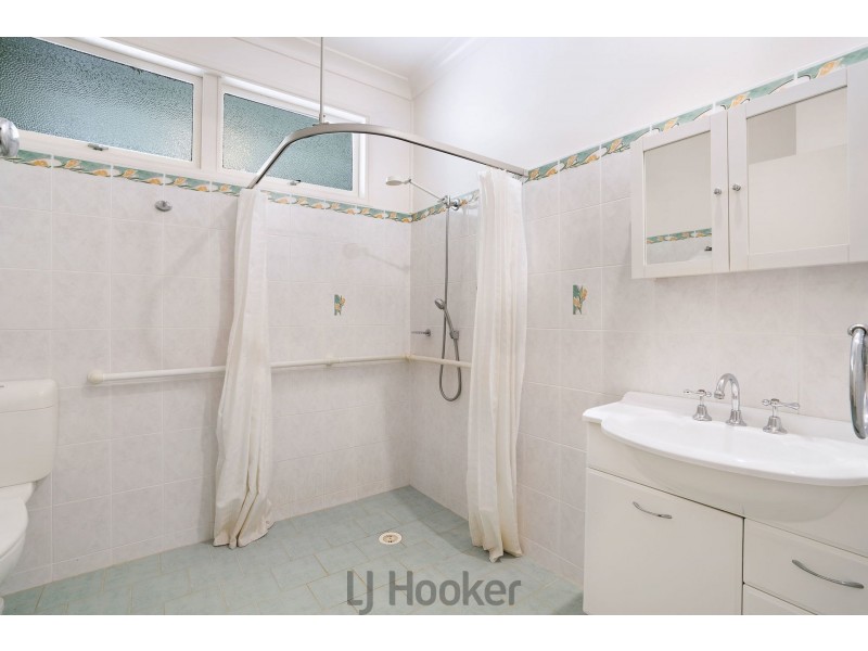52 Excelsior Parade, Carey Bay NSW 2283