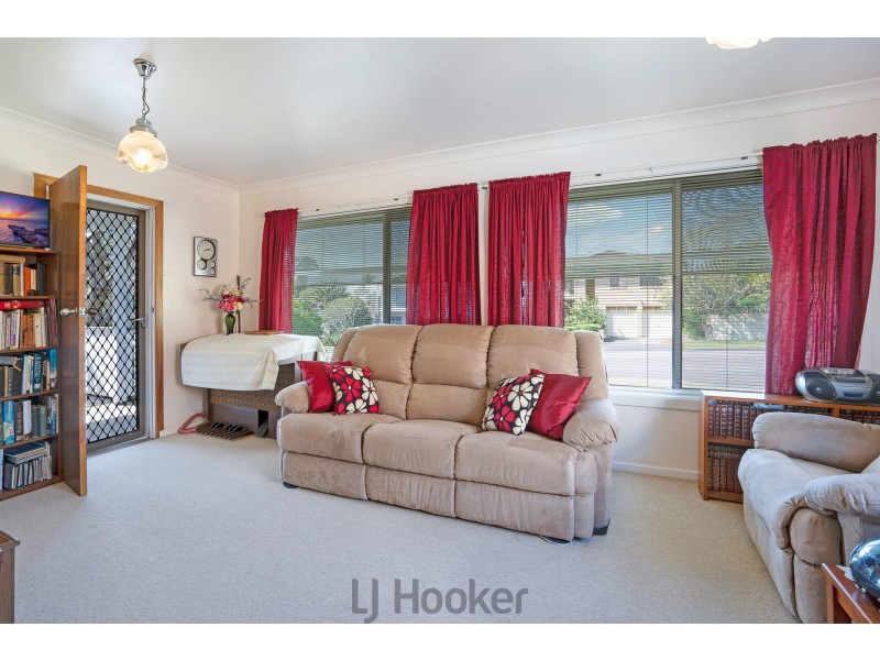 52 Excelsior Parade, Carey Bay NSW 2283