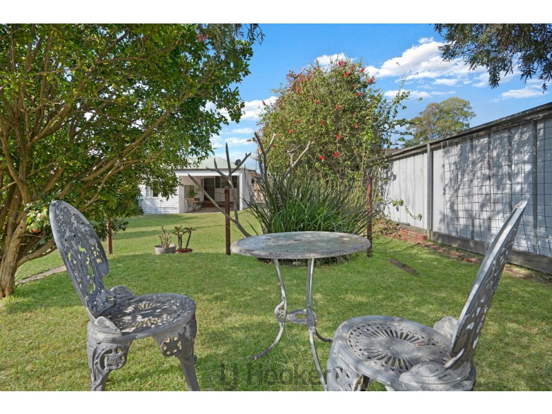 52 Excelsior Parade, Carey Bay NSW 2283