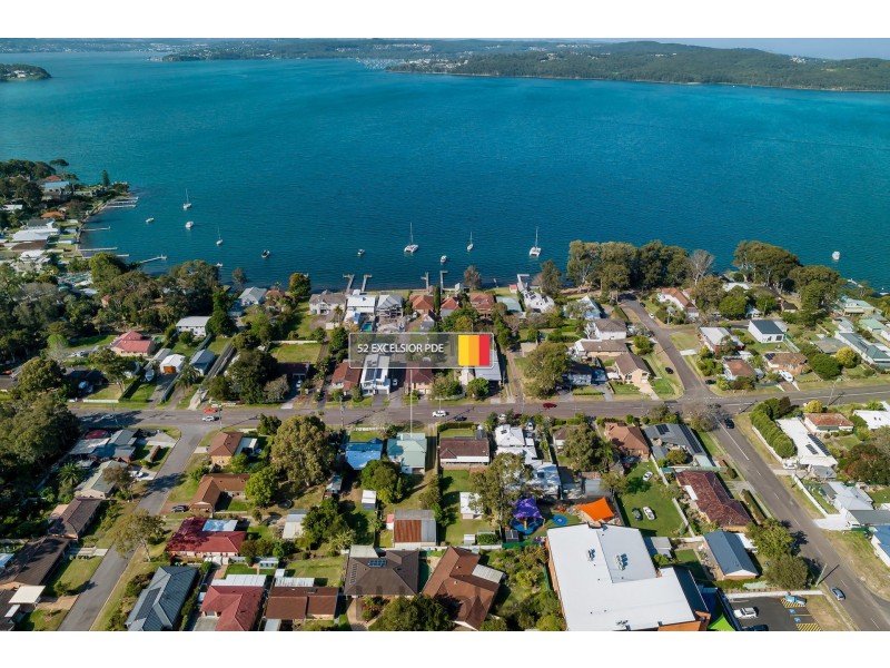 52 Excelsior Parade, Carey Bay NSW 2283