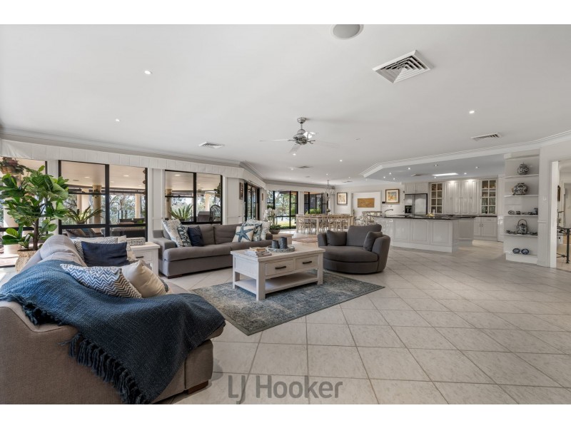 14 Boonal Road, Morisset NSW 2264