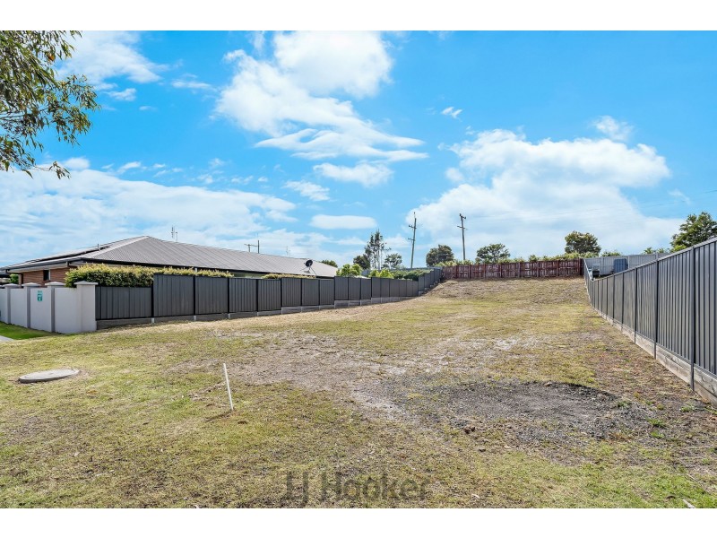 16 Guest Street, Boolaroo NSW 2284