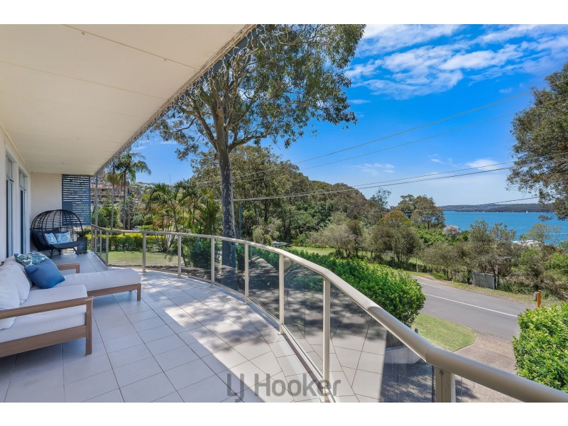2 Amelia Street, Carey Bay NSW 2283