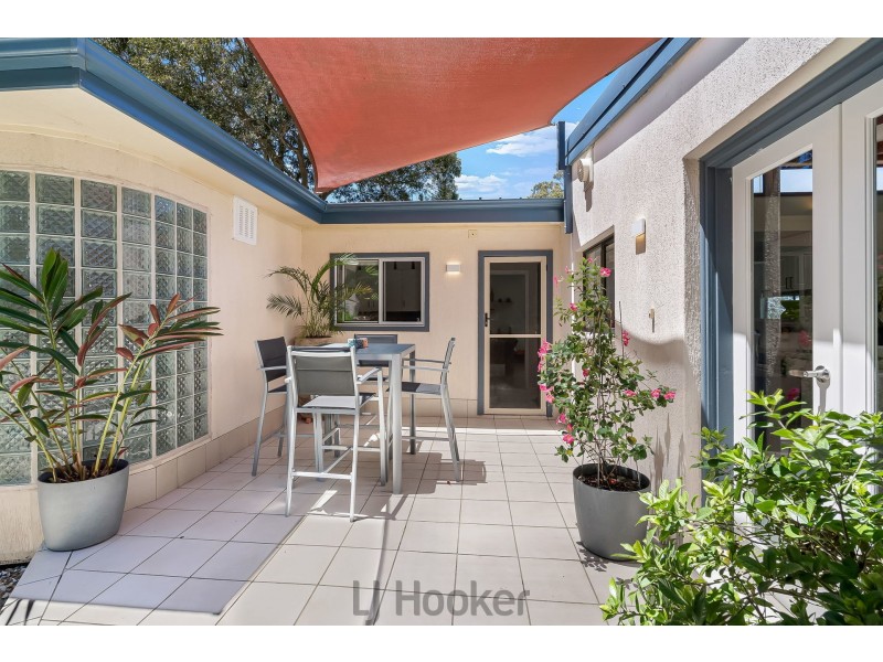 2 Amelia Street, Carey Bay NSW 2283