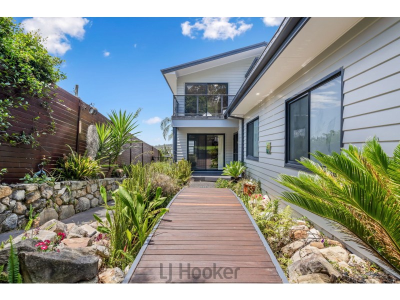 209 Fishing Point Road, Fishing Point NSW 2283