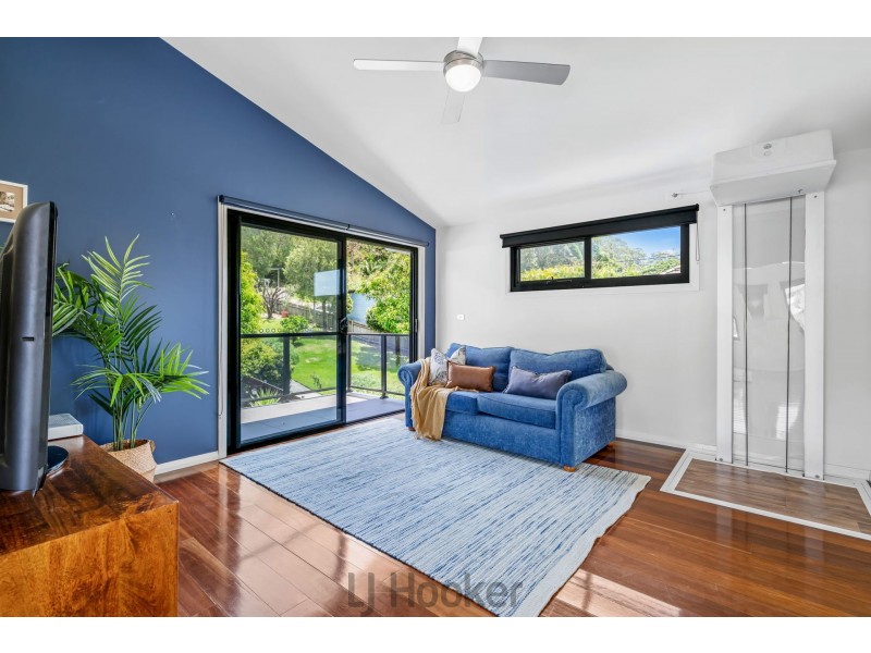 209 Fishing Point Road, Fishing Point NSW 2283
