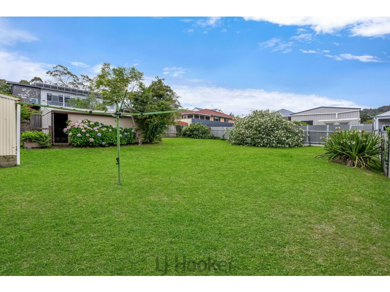 2 Albert Street, Speers Point NSW 2284