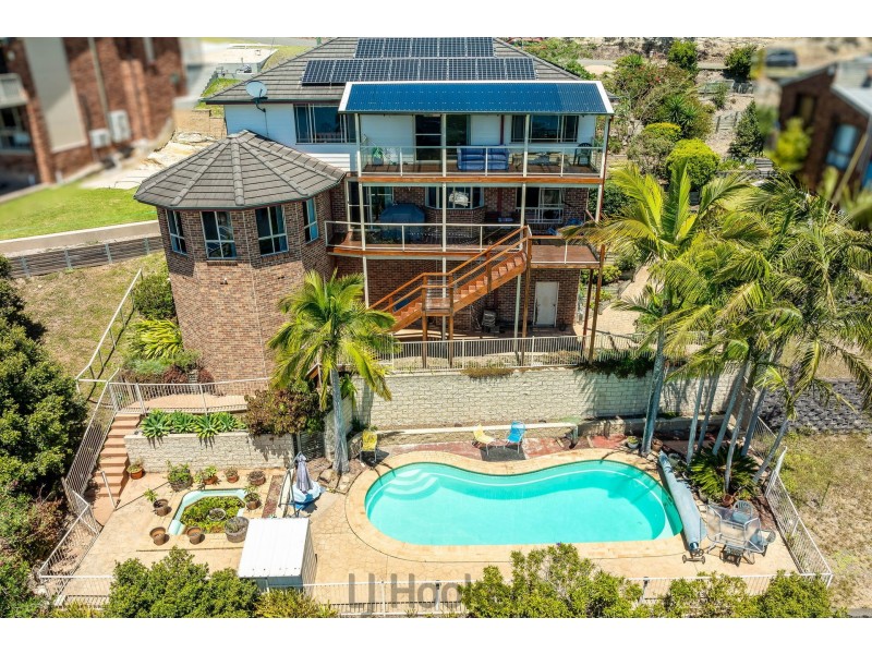 17 Ealing Crescent, Fishing Point NSW 2283