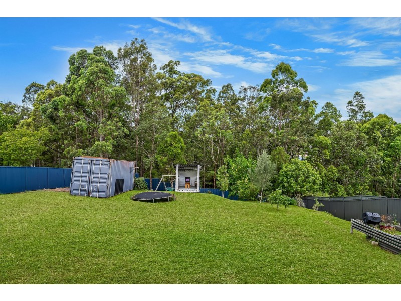 35 Jupiter Circuit, Cameron Park NSW 2285