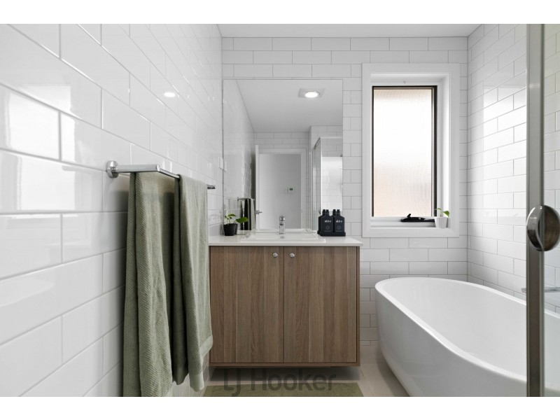15 Mackenzie Parade, Boolaroo NSW 2284