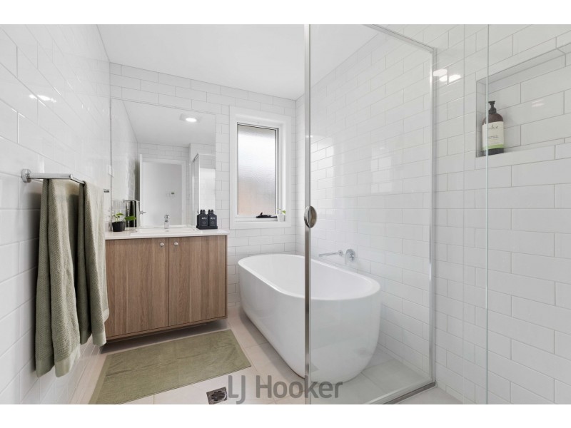 15 Mackenzie Parade, Boolaroo NSW 2284